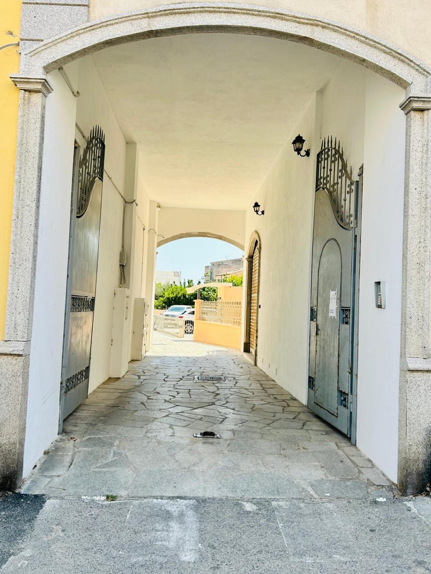 Olbia Centro Apartment Bagian luar foto